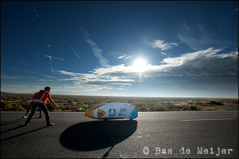 Velox£ coming in for the catch at the end of a run. Stunning photo by Bas, by the way.